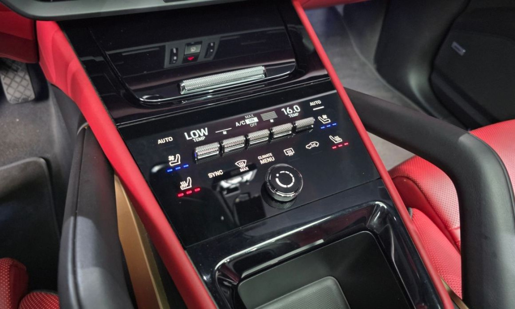 Porsche Cayenne 3.0 Coupe, 2024