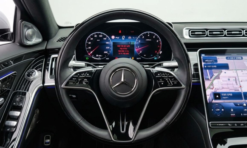 Mercedes-Benz S-Class S580L 4MATIC, 2025