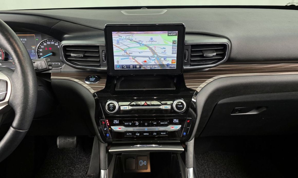Ford Explorer 2.3 LimIted 4WD, 2021
