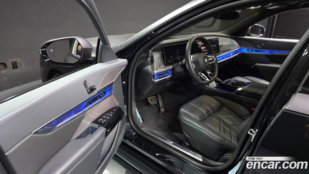 BMW 7-Series 740i xDrive M Sport, 2024