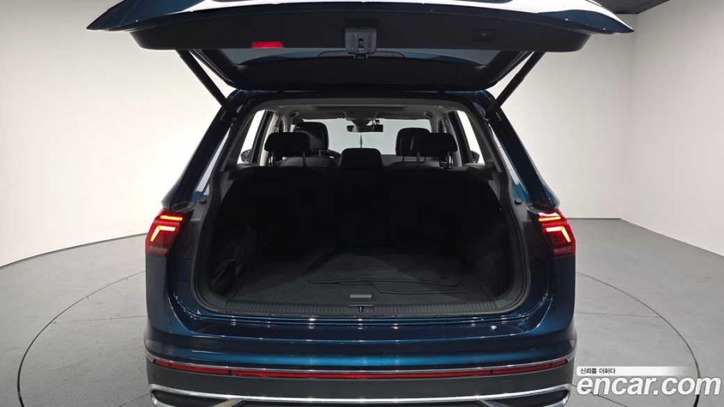 Volkswagen Tiguan 2.0 TDI Prestige, 2024