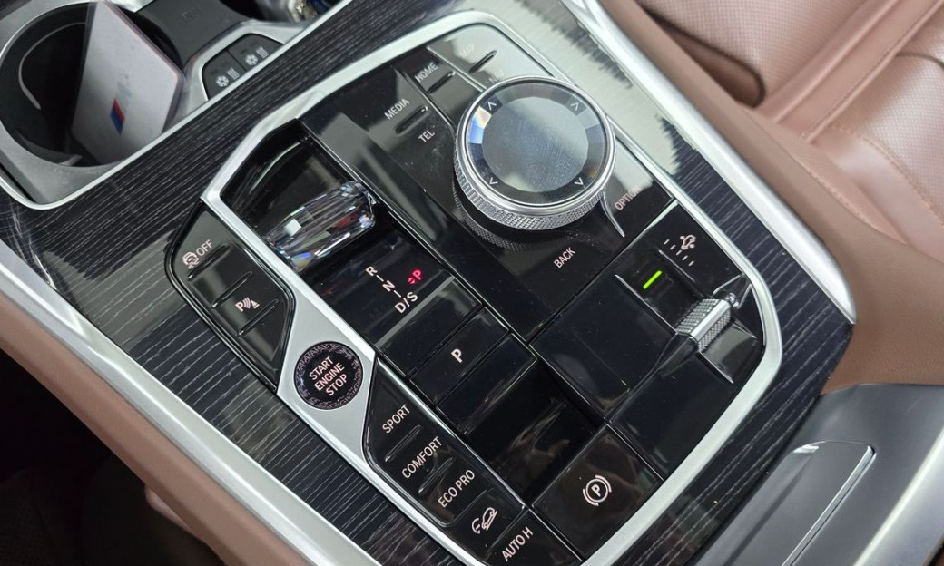 BMW X6 xDrive40i M Sport, 2024