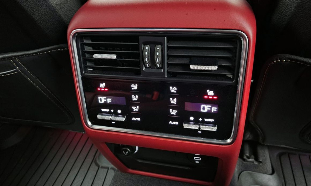 Porsche Cayenne 3.0 Coupe, 2023