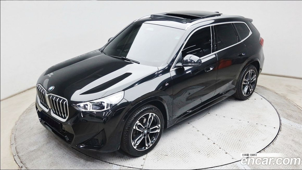 BMW X1 xDrive 20i M Sport, 2024