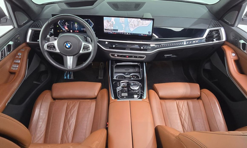 BMW X7 xDrive 40i M Sport 6STR, 2024