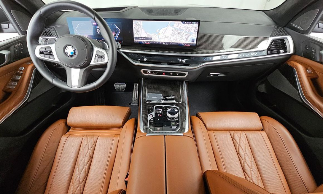 BMW X7 xDrive 40d M Sport 7 STR, 2025