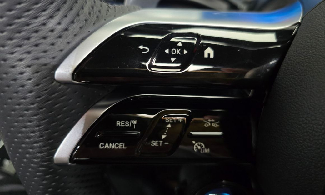 Mercedes-Benz SL-Class AMG SL63 4MATIC+, 2023