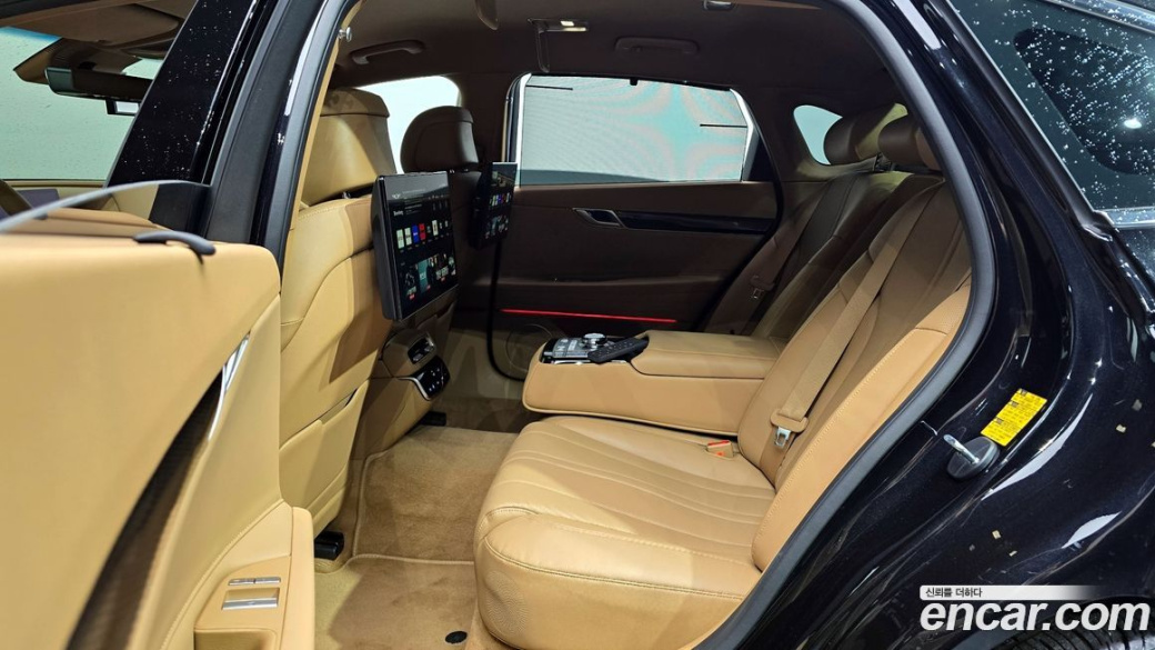 Genesis G80 Gasoline 2.5 Turbo AWD, 2025