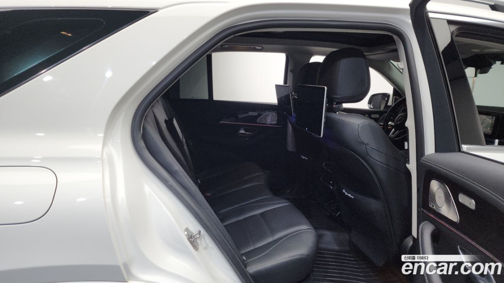 Mercedes-Benz GLE-Class GLE300d 4MATIC, 2022