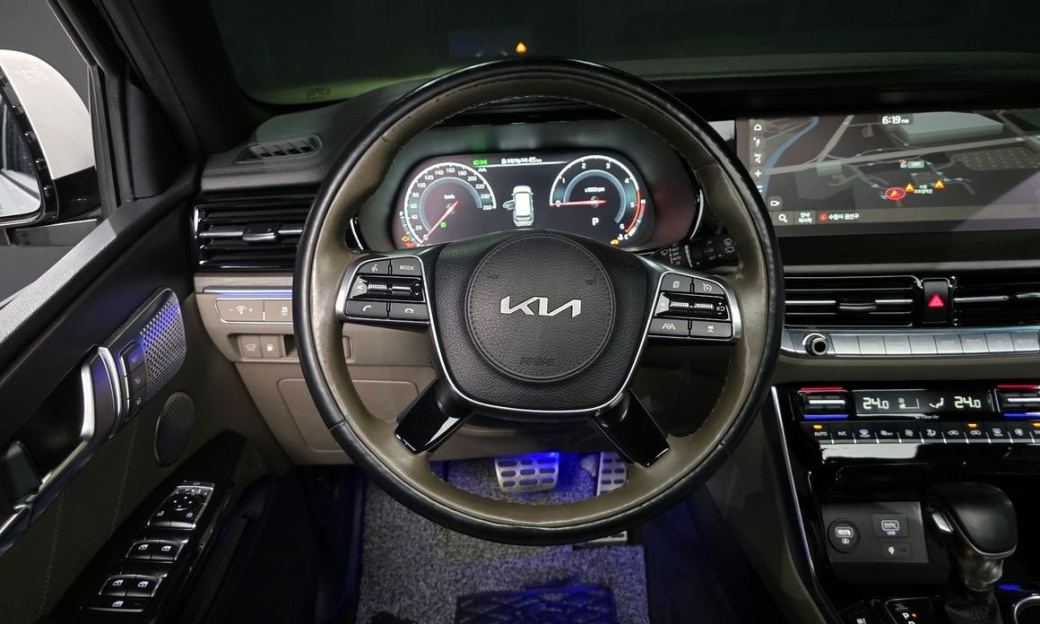 Kia Mohave Diesel 3.0 4WD 5-Seater, 2022