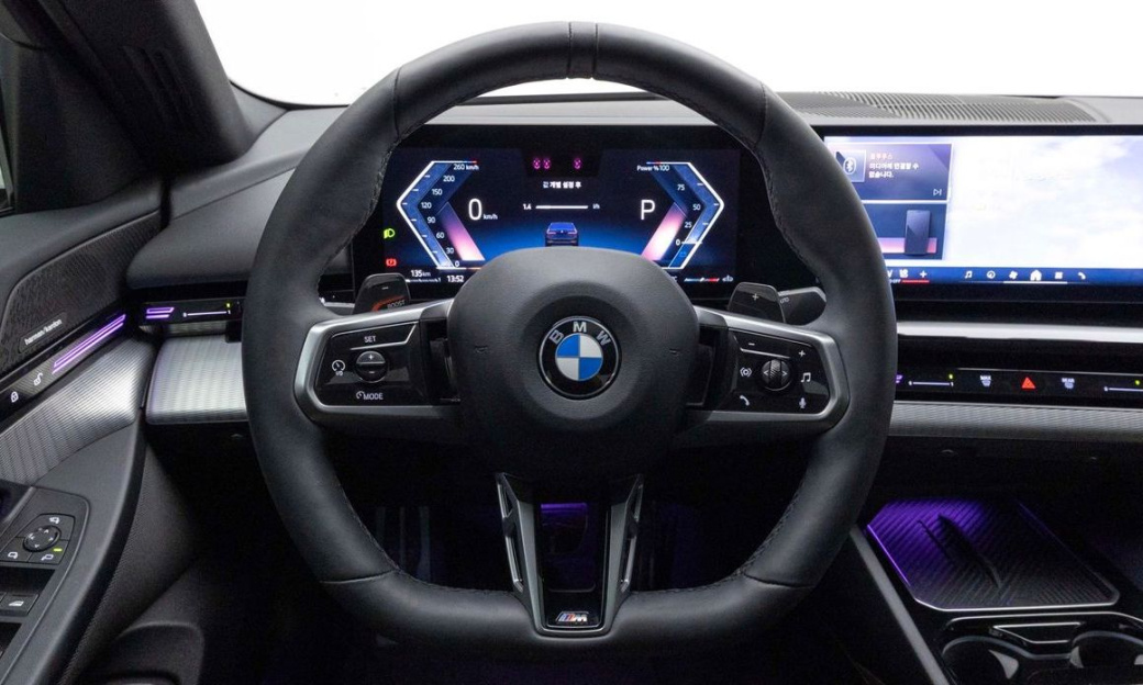 BMW 5-Series 520i M Sport, 2024