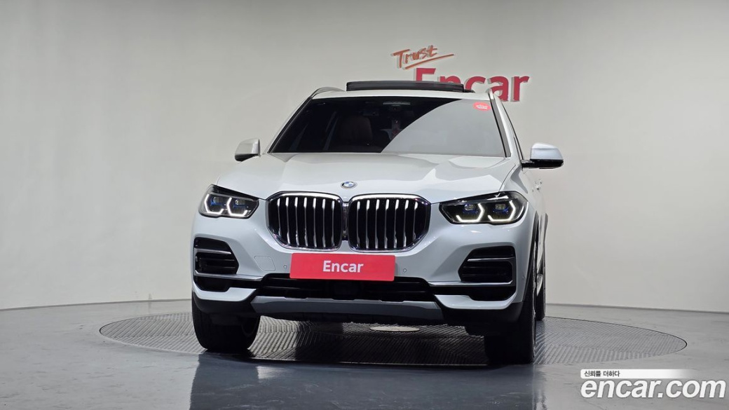 BMW X5 xDrive 40i xLine, 2023