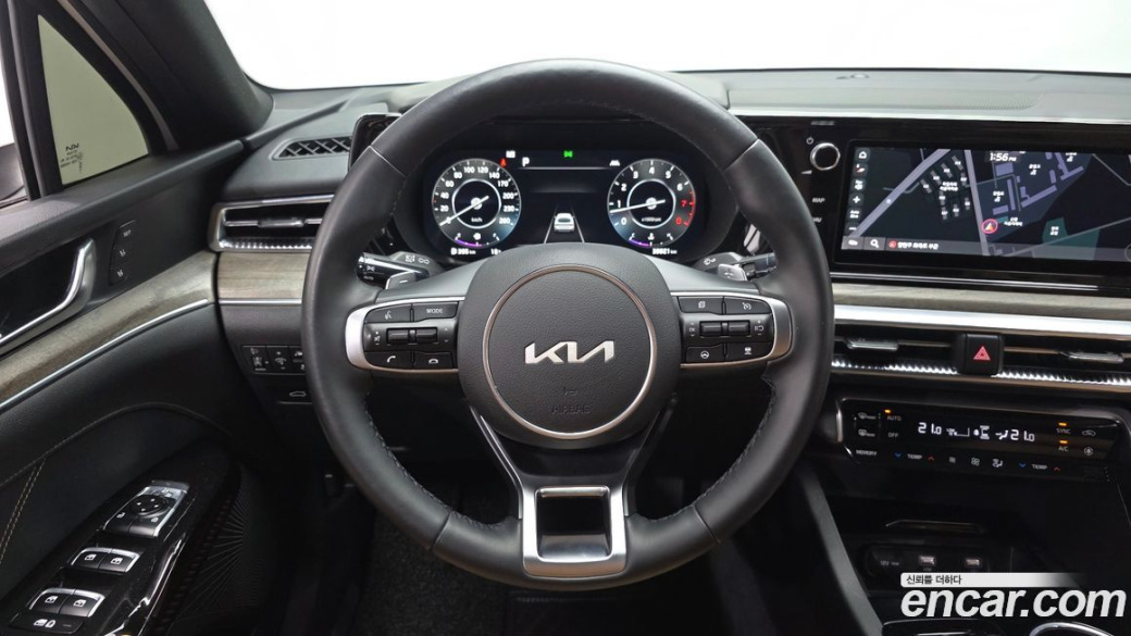 Kia K5 2.0, 2022