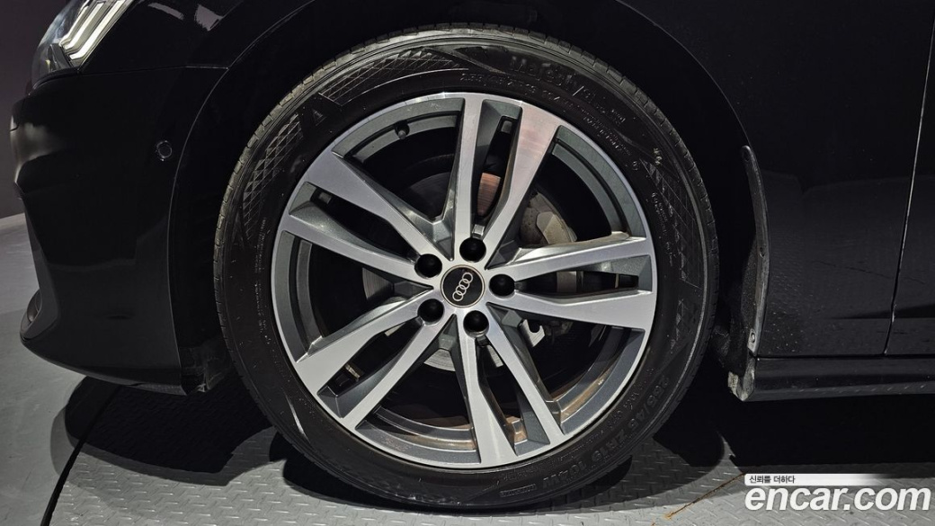 Audi A6 40 TDI Premium, 2023