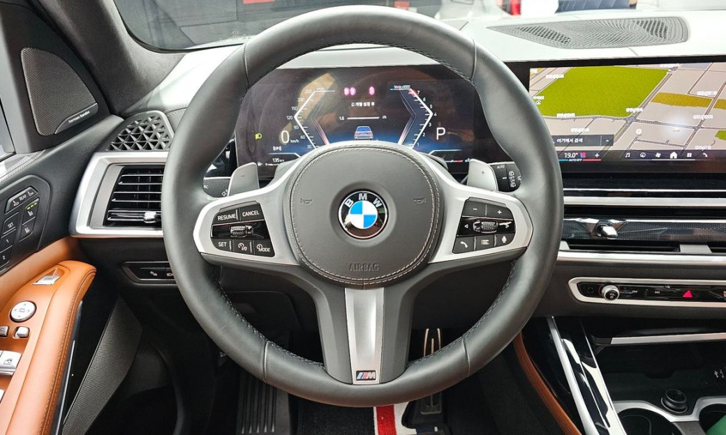 BMW X7 xDrive 40i M Sport 6STR, 2024