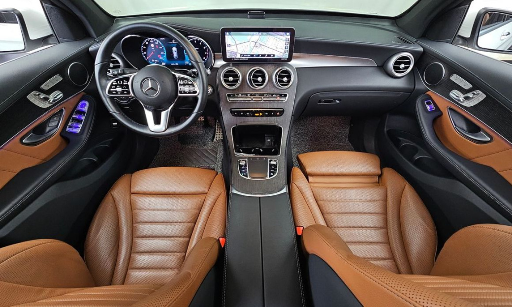 Mercedes-Benz GLC-Class GCL300 4MATIC Coupe, 2023
