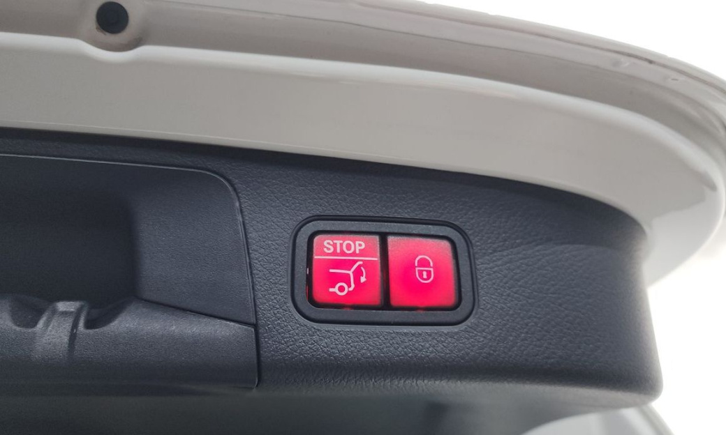 Mercedes-Benz GLA-Class GLA250 4MATIC, 2023