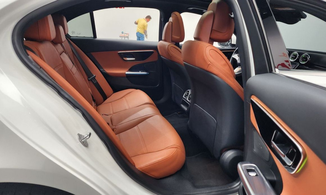 Mercedes-Benz C-Class C300 4MATIC Avantgarde, 2023