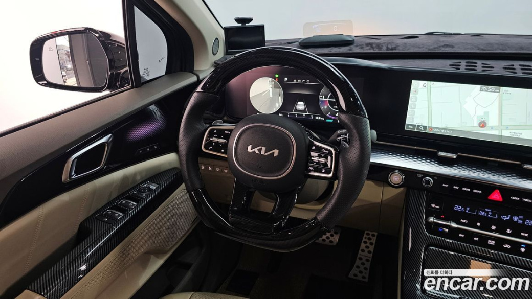 Kia Carnival 7-Seater Hi-Limousine, 2022