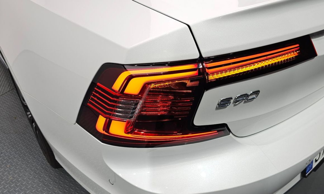 Volvo S90 B5 Ultimate Bright, 2024