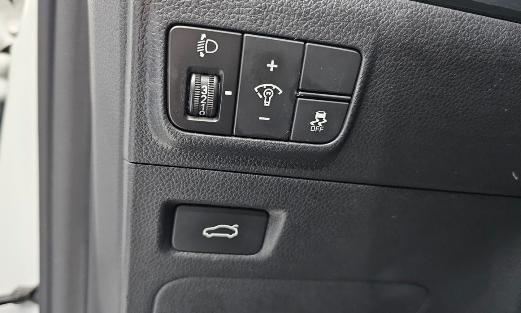 Kia K5 2.0, 2024