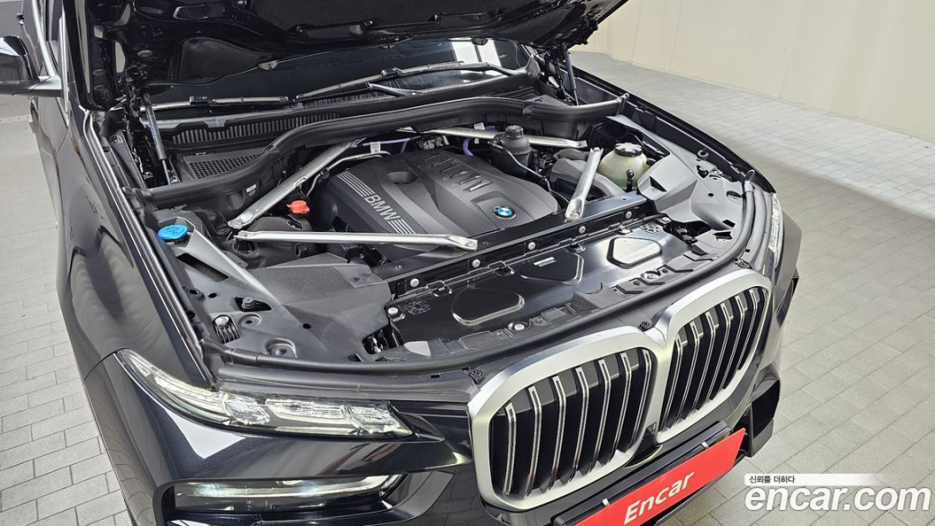 BMW X7 xDrive 40i M Sport 6STR, 2025