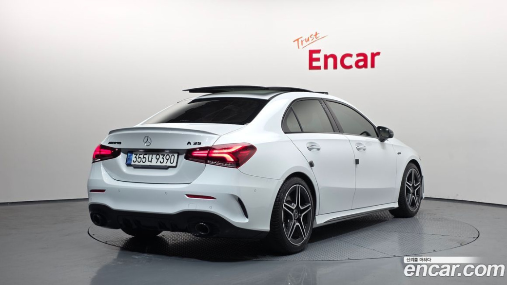 Mercedes-Benz A-Class AMG A35 4MATIC Sedan, 2022