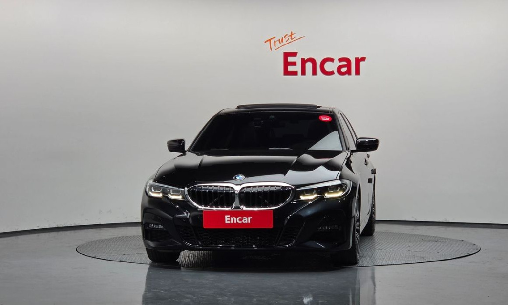 BMW 3-Series 320i M Sport, 2022