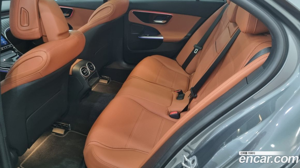 Mercedes-Benz C-Class C200 Avantgarde, 2025