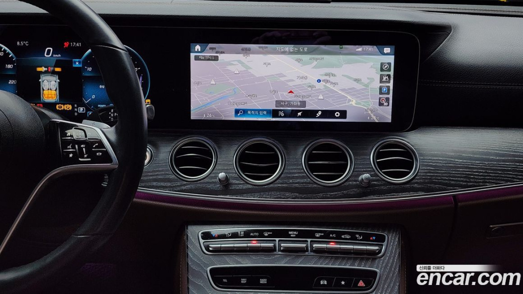 Mercedes-Benz E-Class E350 4MATIC Exclusive, 2023