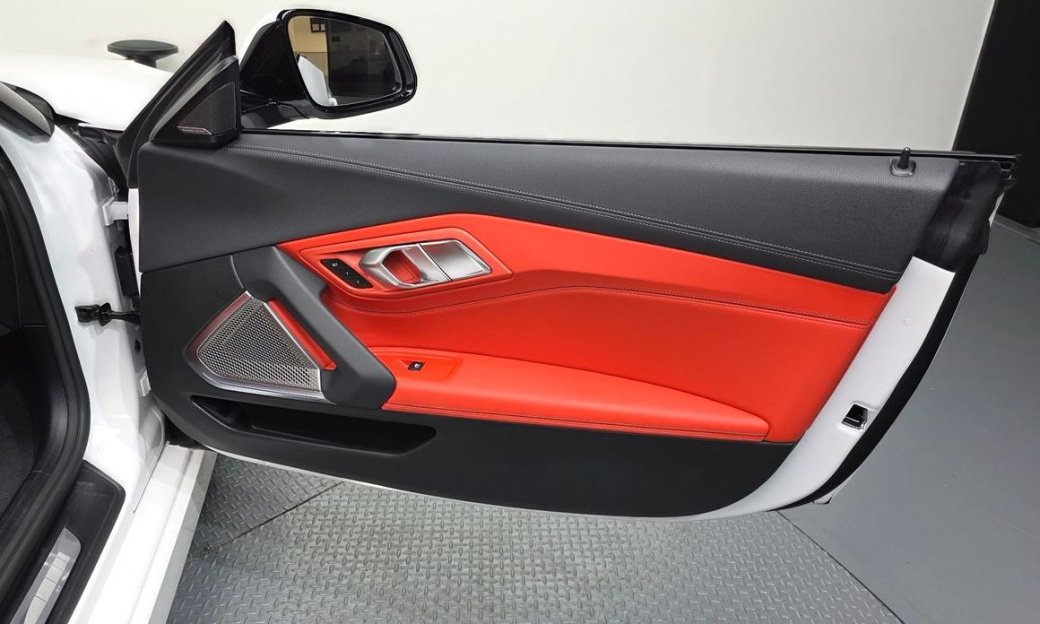 BMW Z4 M40i, 2025