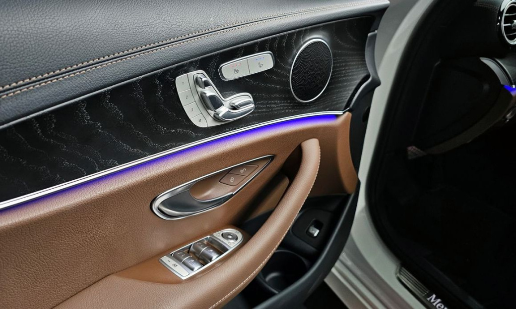 Mercedes-Benz E-Class E250 AMG Line, 2023