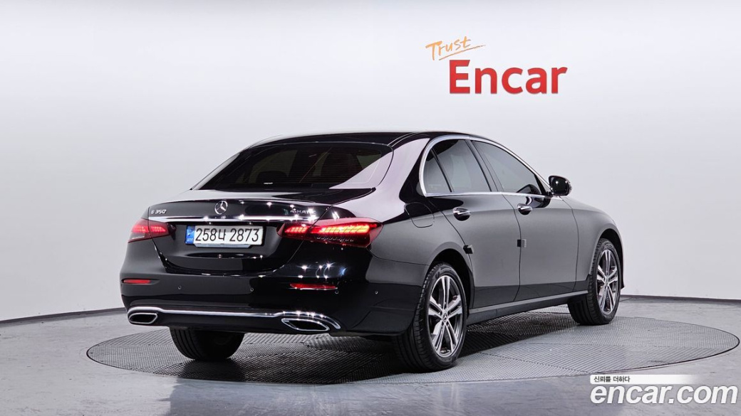 Mercedes-Benz E-Class E350 4MATIC Avantgarde, 2022