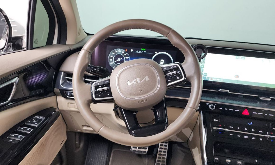 Kia Carnival 9-Seater Hi-Limousine, 2022