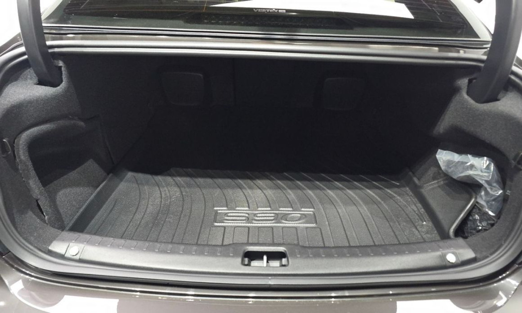 Volvo S90 B6 AWD Ultra Bright, 2025