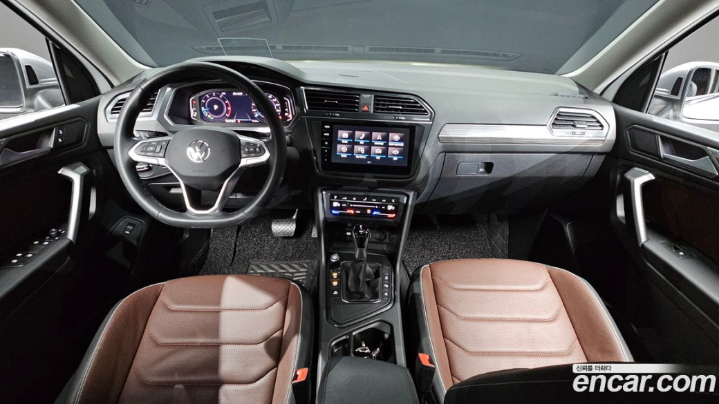 Volkswagen Tiguan 2.0 TSI Prestige, 2023