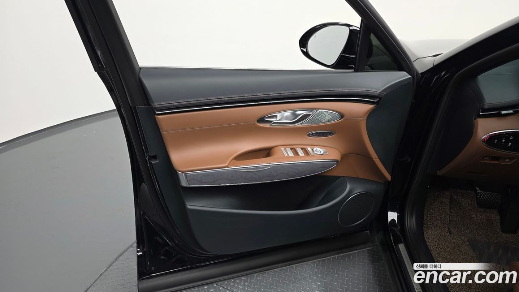 Genesis GV70 2.5T Gasoline 2WD, 2023