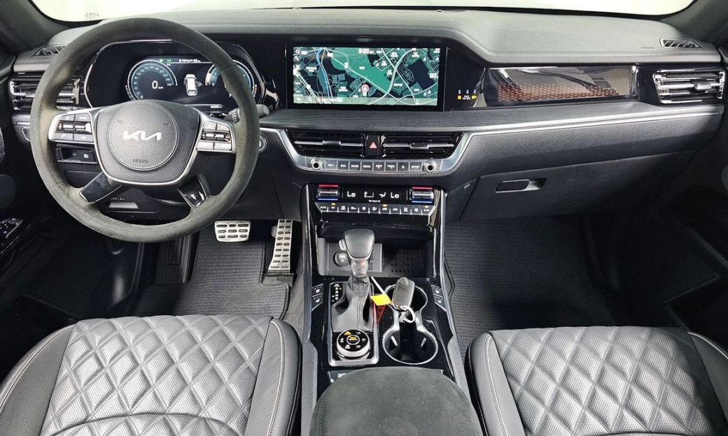 Kia Mohave Diesel 3.0 4WD 5-Seater, 2024
