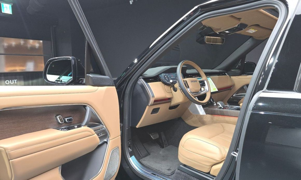 Land Rover Range Rover P530 Autobiography Long Wheel Base, 2023