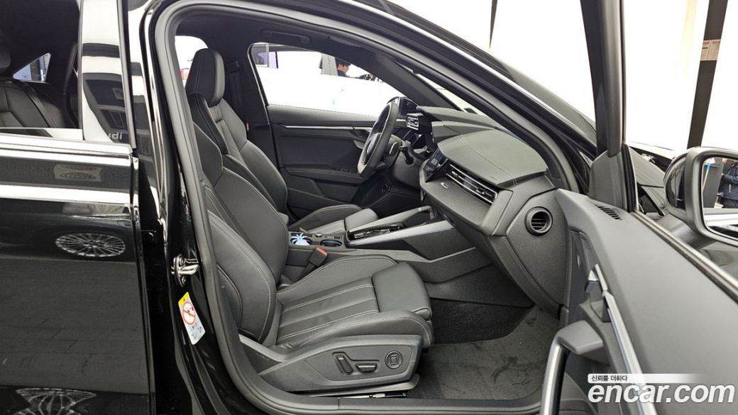 Audi A3 40 TFSI Premium, 2025