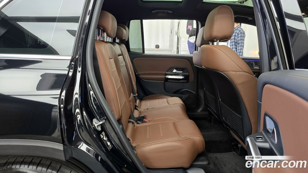 Mercedes-Benz GLB-Class AMG GLB35 4MATIC, 2021