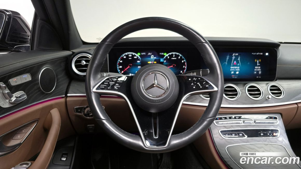 Mercedes-Benz E-Class E250 AMG Line, 2023