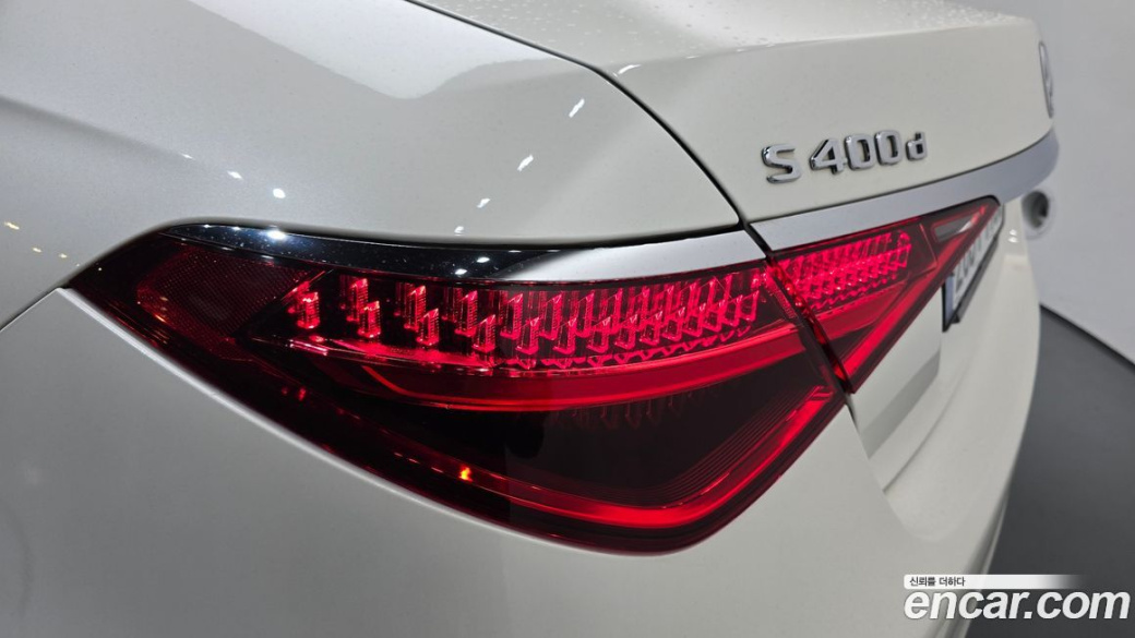 Mercedes-Benz S-Class S400 d 4MATIC, 2022