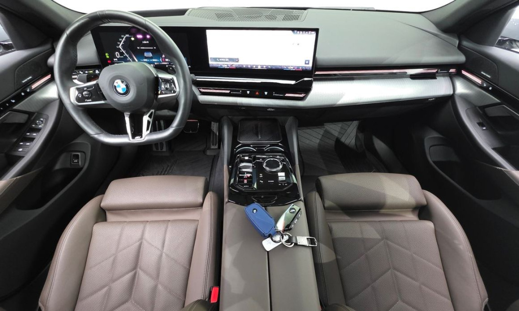 BMW 5-Series 520i M Sport, 2024