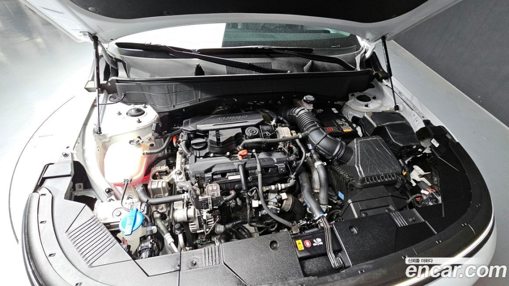 Hyundai Kona Gasoline 1.6 Turbo 4WD, 2024