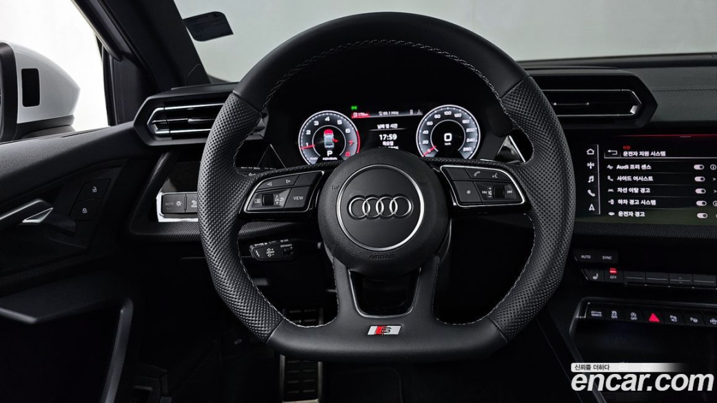 Audi A3 40 TFSI Premium, 2025