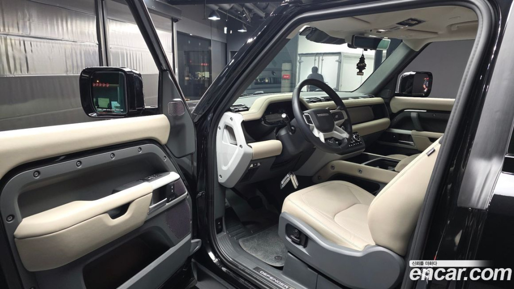 Land Rover Defender 90 D250 XS Edition, 2024