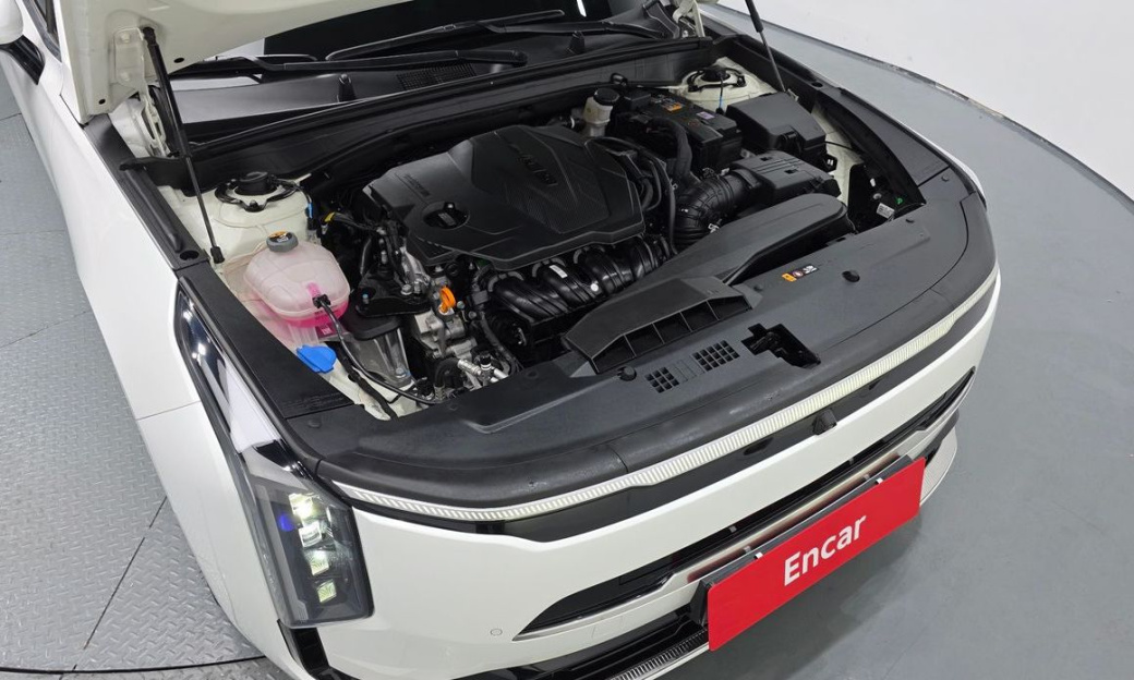 Kia K8 2.5 Gasoline 2WD, 2025