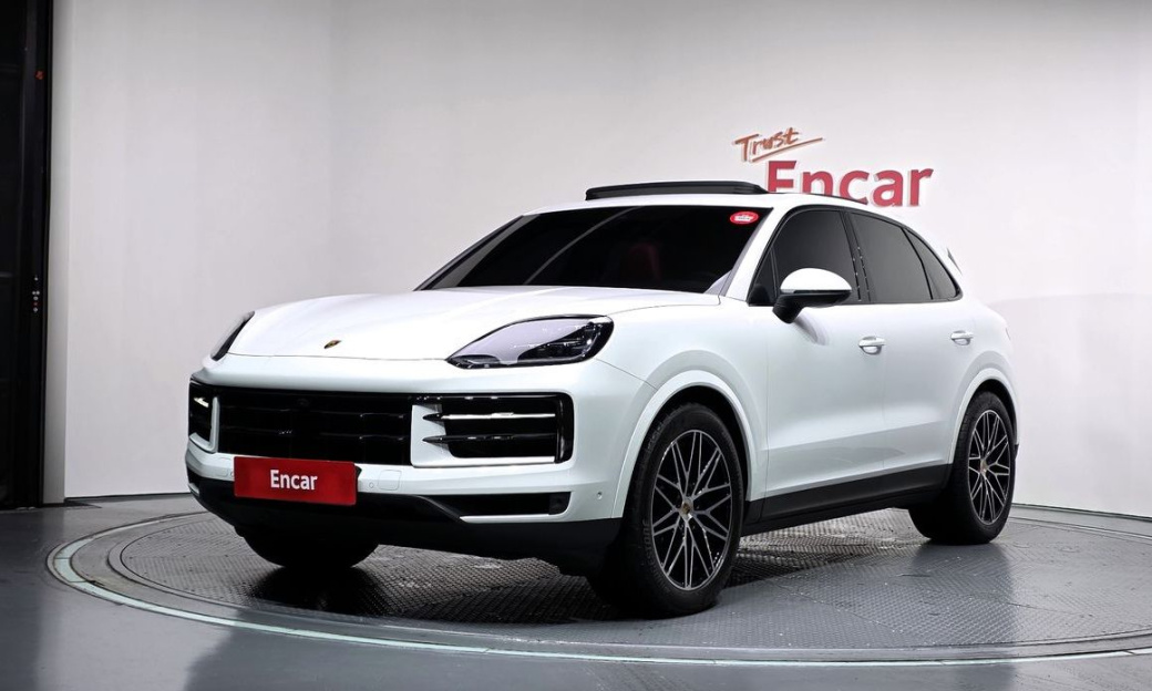 Porsche Cayenne 3.0, 2024