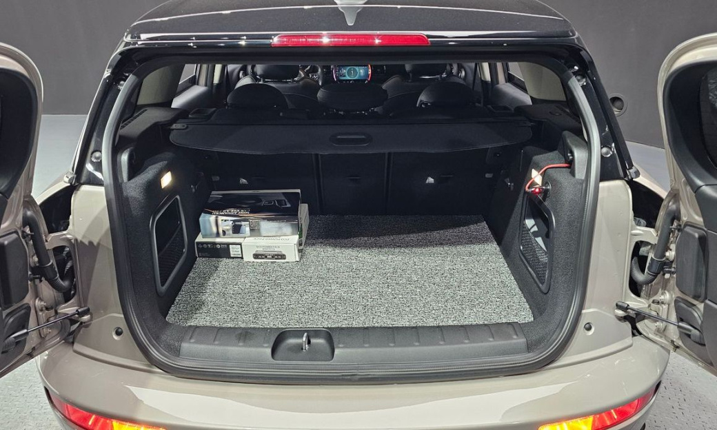 Mini Clubman Classic, 2024
